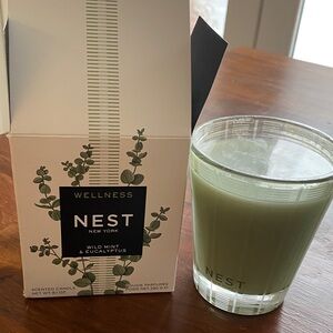 Nest Wild Mint Eucalyptus Scented Candle